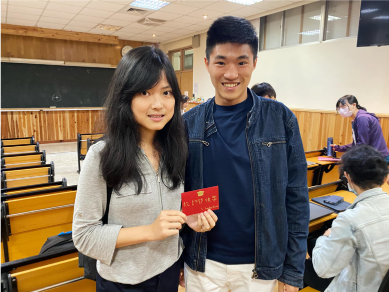 Sep. '20. Prof. Hsieh’s first Teacher’s Day with her first graduate student David Chang.