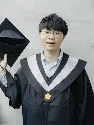 Hou-Chuan Chen (Eric) 陳厚銓