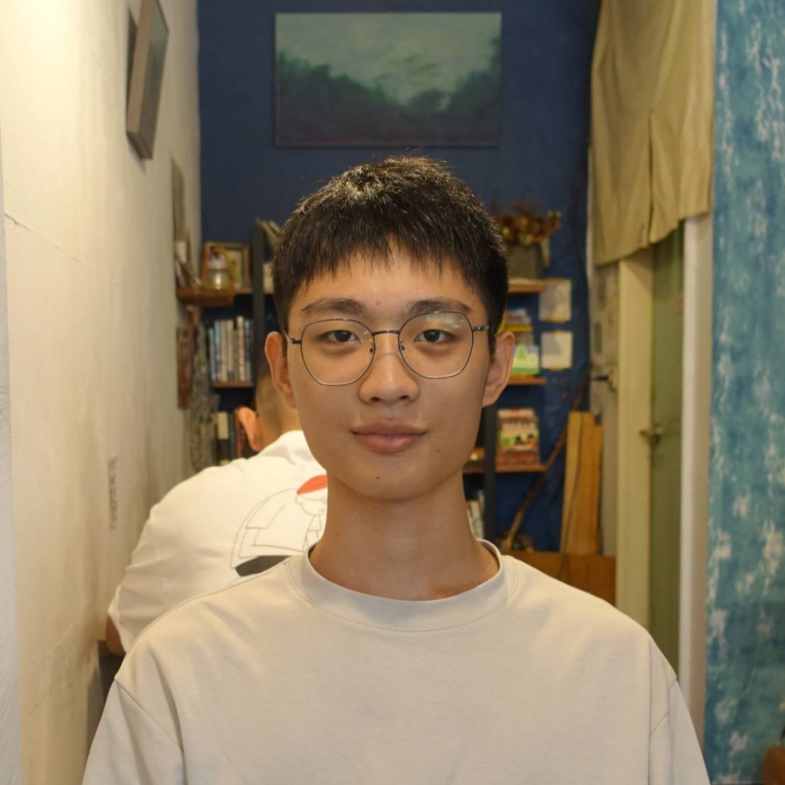 Derek 周恩毅