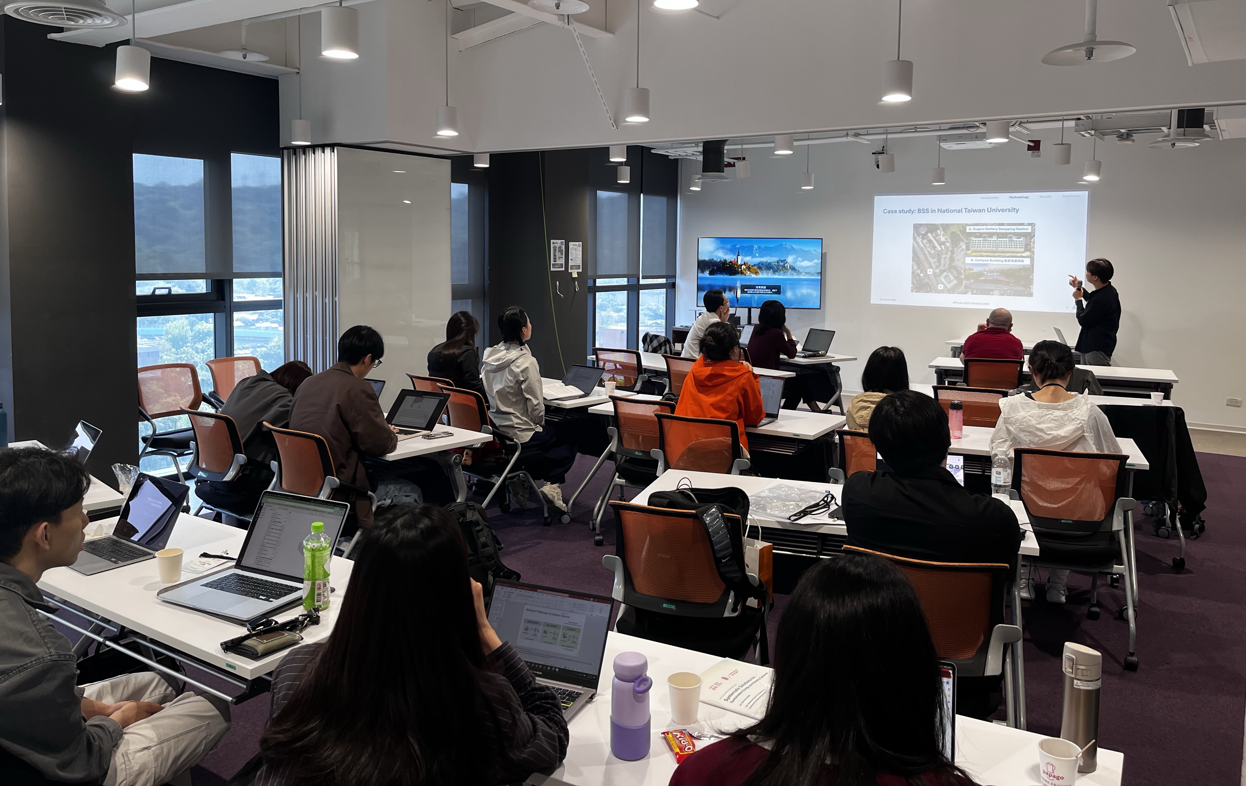 Young Scholars Presentation Session